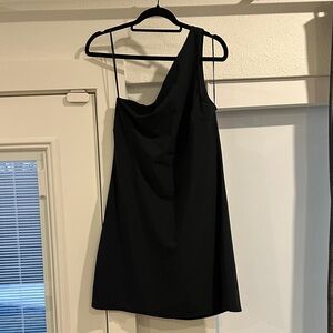 Abercrombie & Fitch Black One-Shoulder Dress